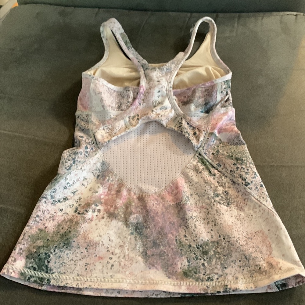 Lululemon Womens Active Top - Picture 2 of 7